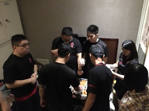 御手國醫讓您找回溫馨不已的團隊感