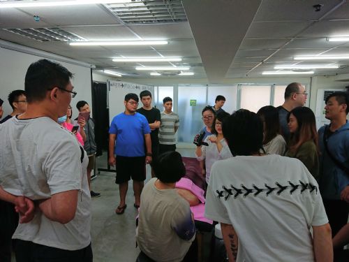 名師講座【臉部與全身油壓按摩】 名師講座【臉部與全身油壓按摩】