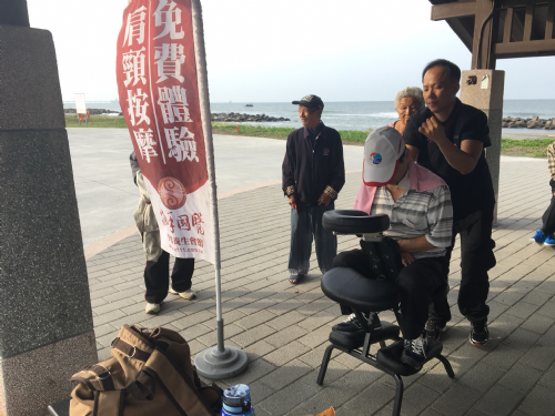 賜福亭健走義診活動 賜福亭健走義診活動